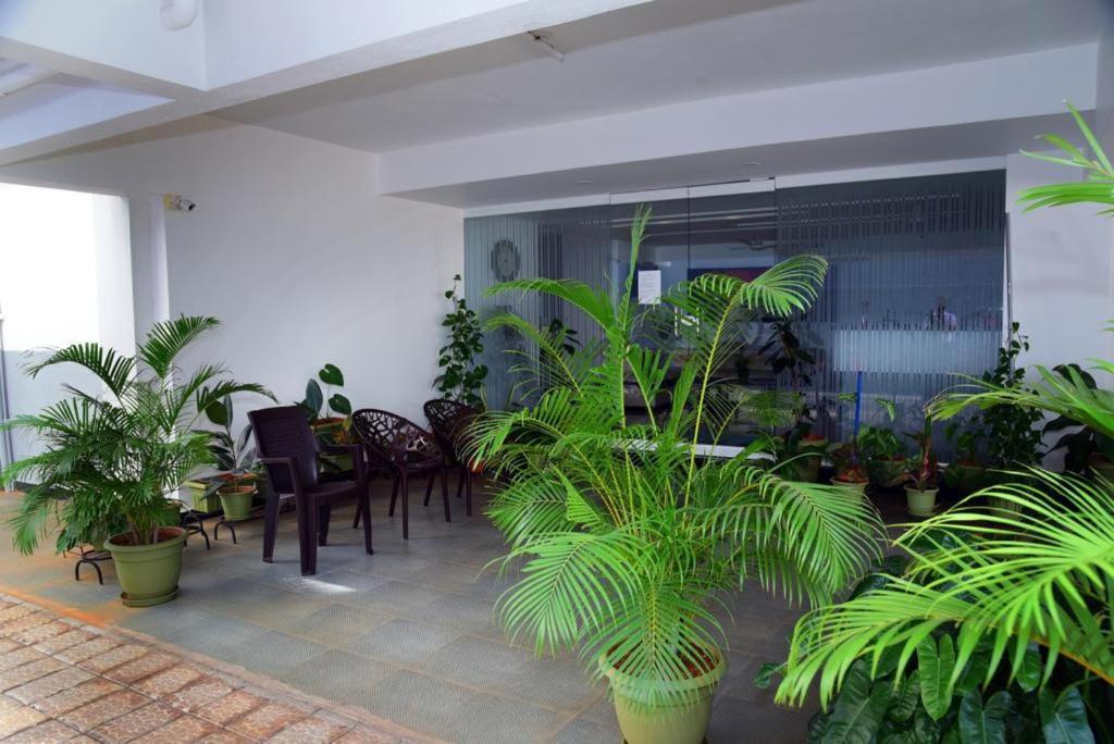 Manipal Atalia Service Apartments Exterior foto