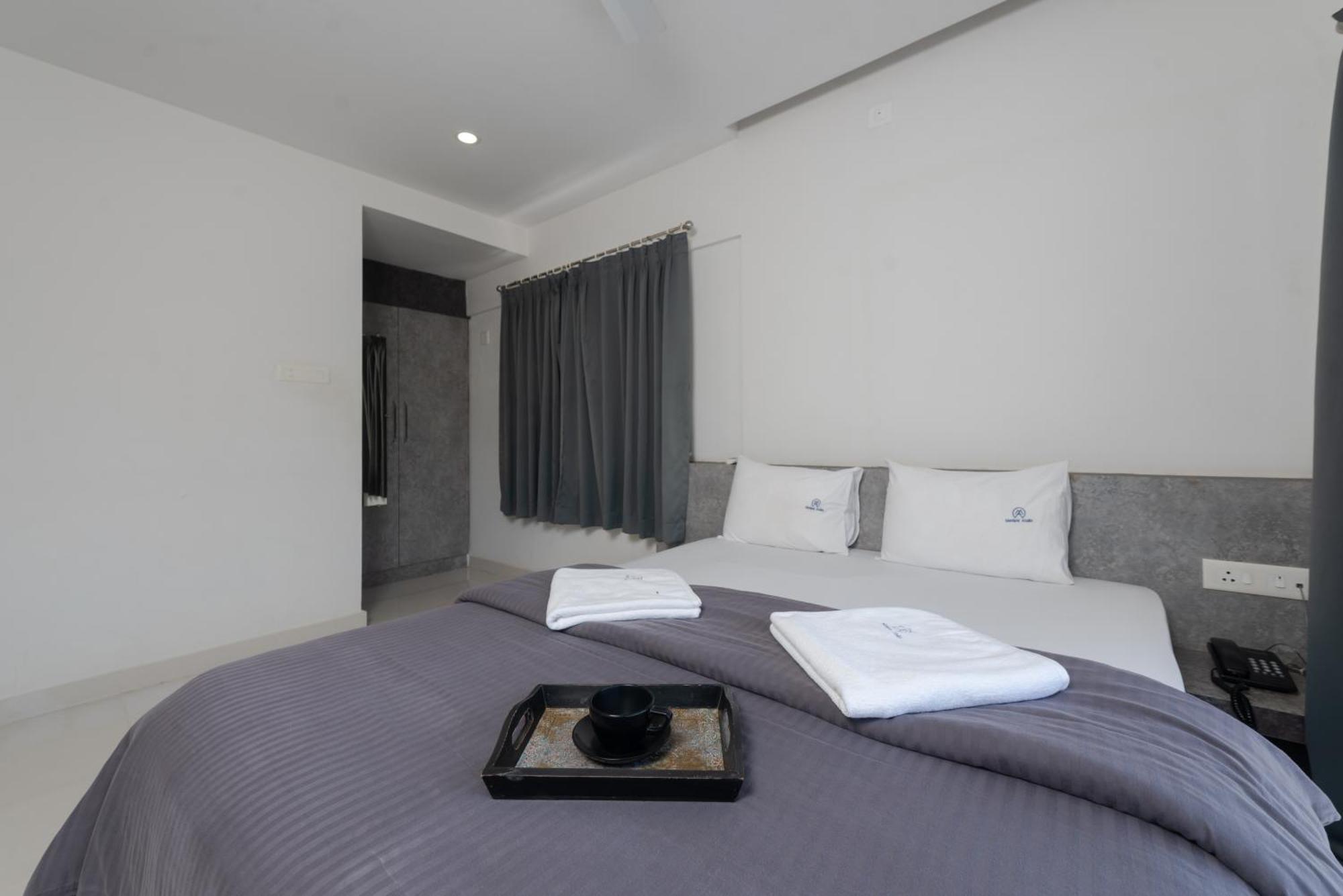 Manipal Atalia Service Apartments Exterior foto